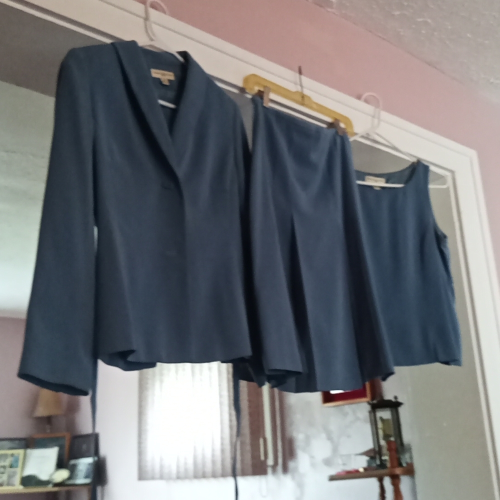Suit